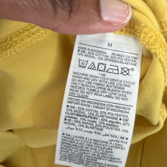 Old Navy Active NWOT Powerchill Extra High-Rise Leggings -  Yellow - Medium - Picture 7 of 8